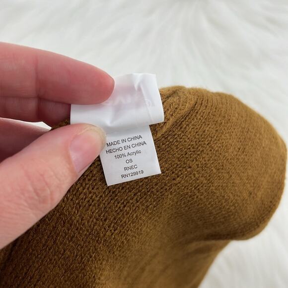 Levi's Men's Superior Warmth reversible Waffle Knit Beanie - Tan - NWT - Picture 4 of 5